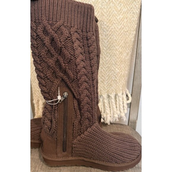 UGG Australia Women's Size 8 Classic Cardi Cable Knit Boots Dark Brown - Picture 8 of 14
